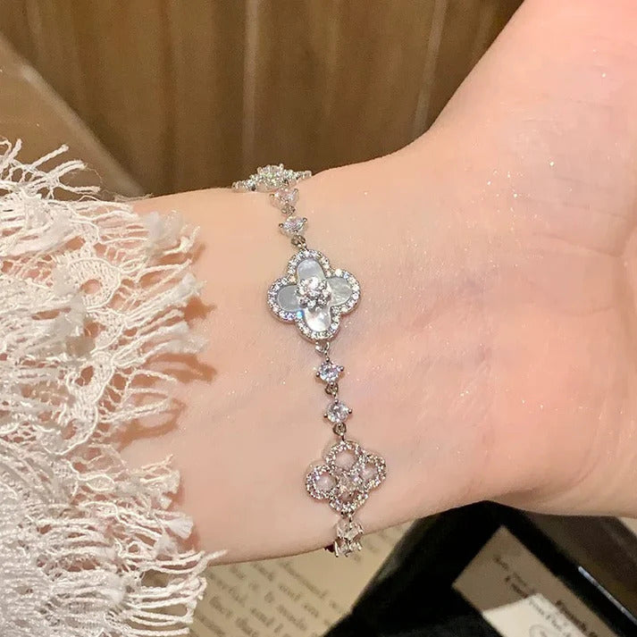 🍀Lucky four-leaf clover bracelet